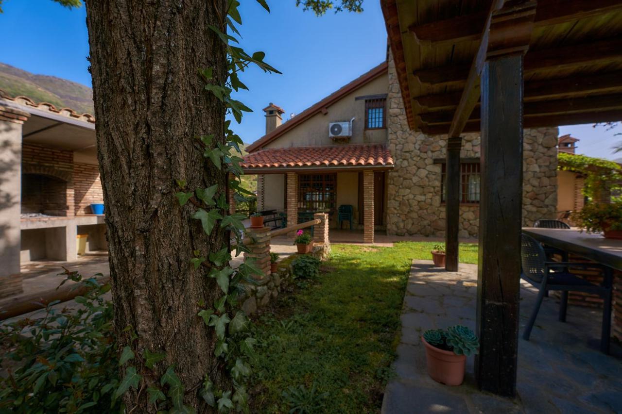 La Canada Del Valle Del Jerte Navaconcejo Eksteriør billede